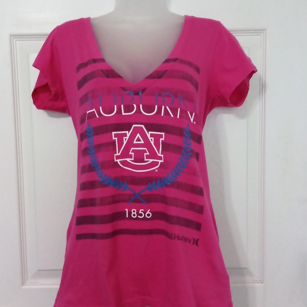 Auburn University Collegiate Cotton Short Sleeve Graphic Print T-shirt.